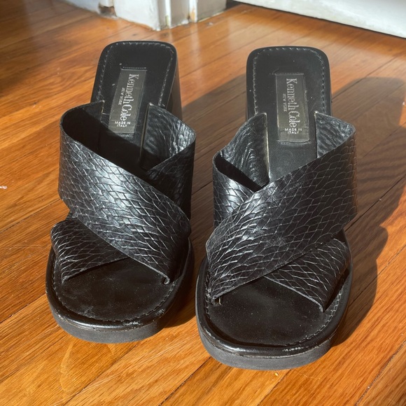 Kenneth Cole Shoes - Vintage 90s Kenneth Cole Block Heel Leather Slides